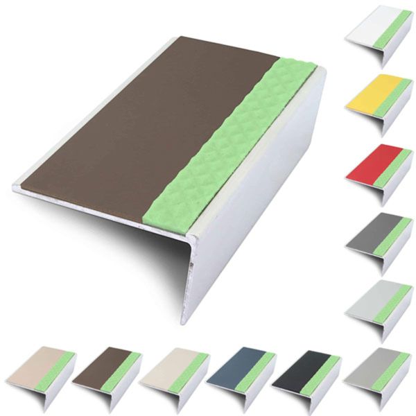 Anti Slip Rakeback 57mm x 32mm Aluminator Stair Nosing Edge Trim With PVC Insert