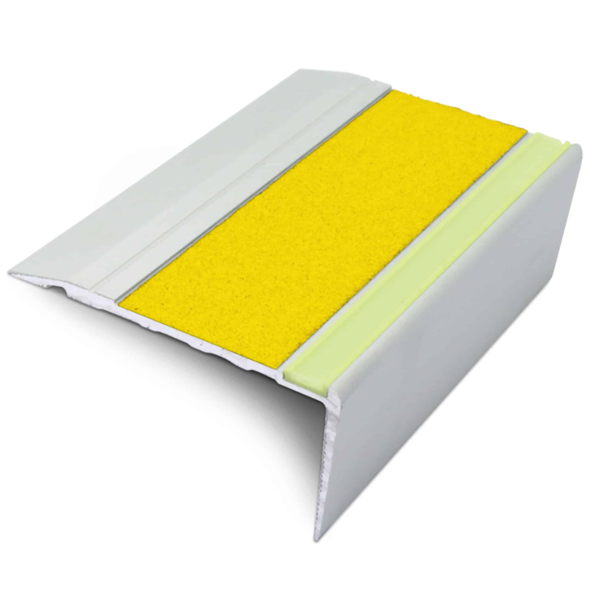 Non Slip Silicone Carbide 68mm x 33mm Aluminator Stair Nosing for Edge Protection